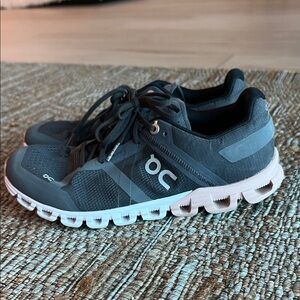 On Clouds Women's Gray Running Shoes